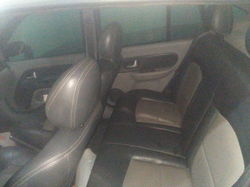 Renault Symbol 2010 1.6 16v Privilège Hi-flex 4p