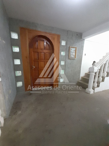 Casa Residencial Y Comercial, Local Y Fondo De Comercio