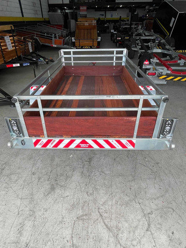 Carretinha Fazendinha De Chapa 2.00 X 1.20 X 0.40 0km