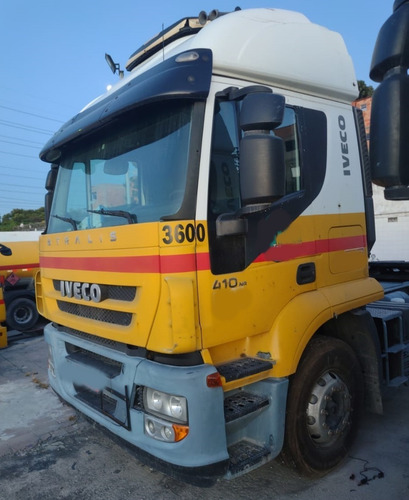 Imagem 15 de 15 de Iveco Stralis 410 2010 6x2 Baixo Km