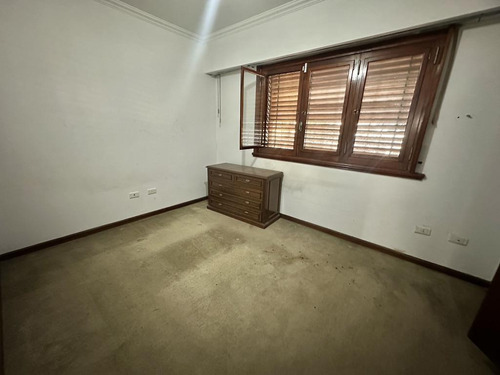 Casa En Alquiler En Vicente Lopez, Olivos - 5 Ambientes