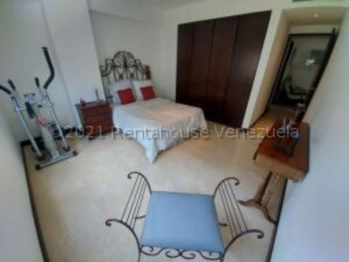 Imagen 16 de 21 de #22-17078 Bello Apartamento En Urb. Las Mesetas De Santa Rosa De Lima.