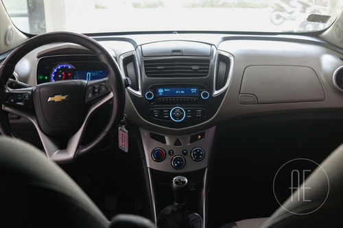 Imagen 8 de 14 de Chevrolet Tracker Fwd Ltz 2015