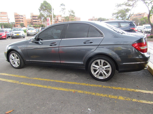 Imagen 8 de 15 de Mercedes Benz