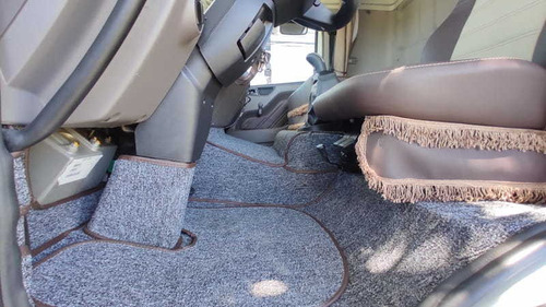 Imagem 9 de 15 de Vw 25360 6x2 Trucado Ano 2020 Com 99 Mil Km