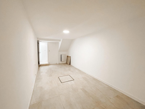 Casa En Venta - 4 Dormitorios 3 Baños - Cochera - 302,40mts2 - Mar Del Plata