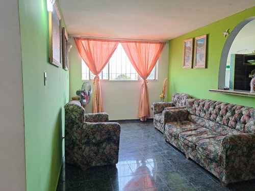 Mayra Lara Rah Tiene Disponible Este Amplio Apartamento En Alquiler, 2 Habitaciones, 2 Baños, 1 P/e, Gas Comunal, Agua Constante, Vigilancia Privada, Totalmente Equipado