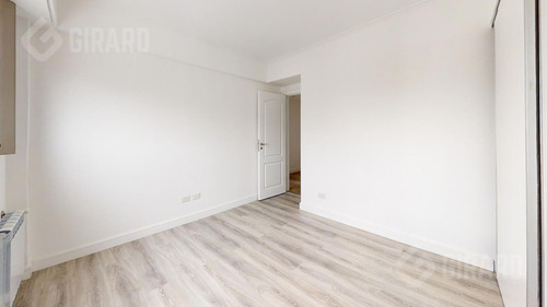 Departamento En Venta De 3 Amb A Estrenar Con Cochera, Zona Plaza Mitre.