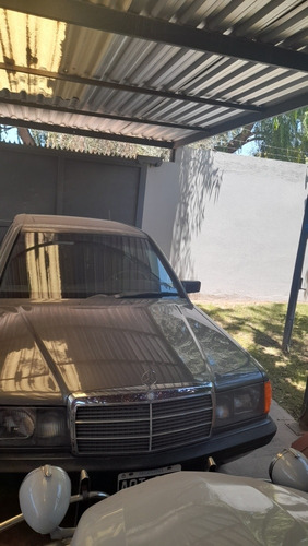 Imagen 10 de 10 de Mercedes-benz 190 1988 2.5 D