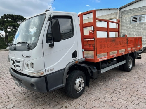 Imagem 6 de 14 de Mercedes-benz Accelo 815 2p (e5)