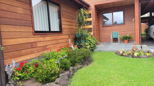 Imagen 2 de 21 de Linda Casa Familiar En Venta En Pucón (solo Contado)