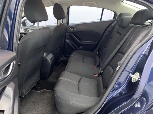 Mazda 3 2.0 Touring