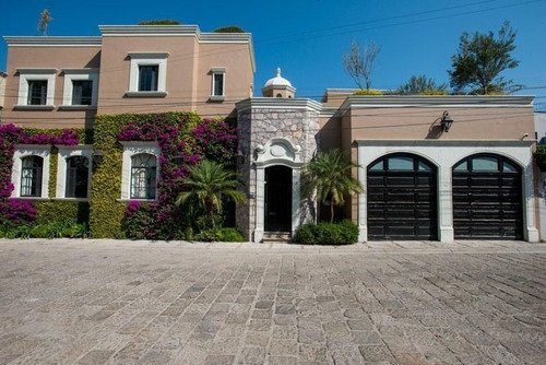 Imagen 1 de 30 de Casa Grillo En Venta, Colonia Guadiana En San Miguel De Alle