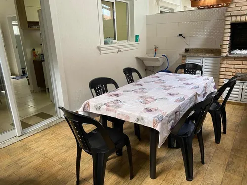 Casa Em Condomínio Fechado Com Piscina Em Bertioga - Sp