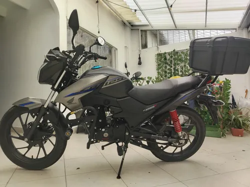 Vendo Moto Como Nueva.