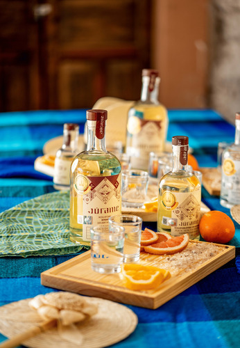 Júrame Mezcal Pack Reposado 750 + Joven 100 Ml - 2 Botellas