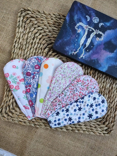 Imagen 9 de 9 de Protectores Diarios Variados 8unidades