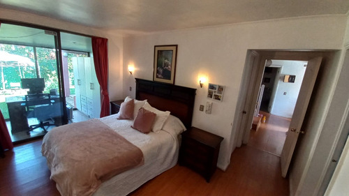 Gran Casa 6d-4b En Exclusivo Sector