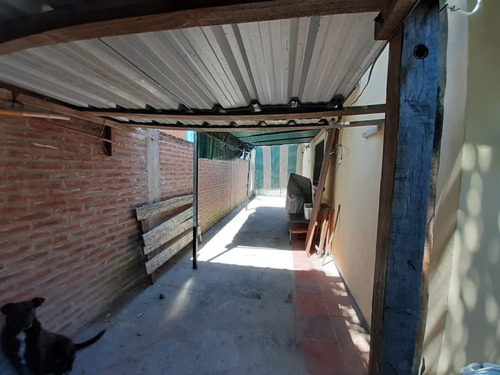 Venta Casa 3 Ambientes En Mar Del Tuyu Calle 80 E/ 6 Y 7
