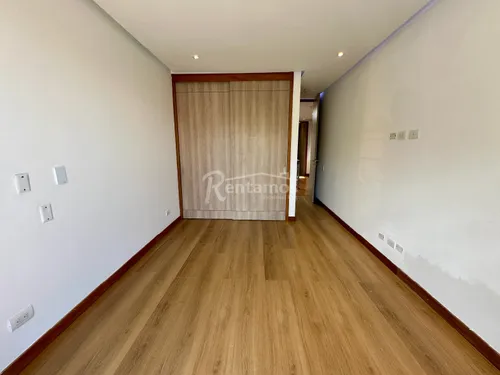 Casa En Arriendo En Loma Del Atravesado. Cod A776184