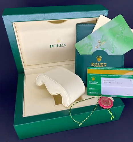 Rolex Submariner Super Clo Suiço Máquina Eta Genuína Correia Prata/dourado Bisel Preto Fundo Preto