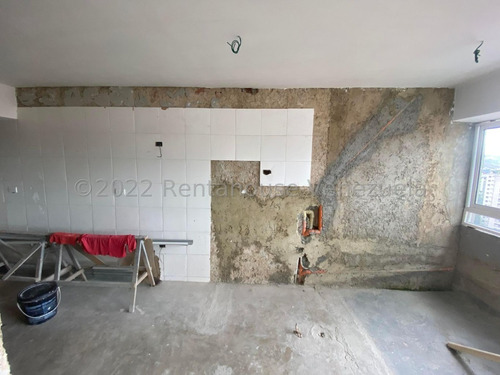 Imagen 9 de 19 de Amplio Apartamento En Venta, La Campiña En Edificio Muy Bien Mantenido. 23-5148