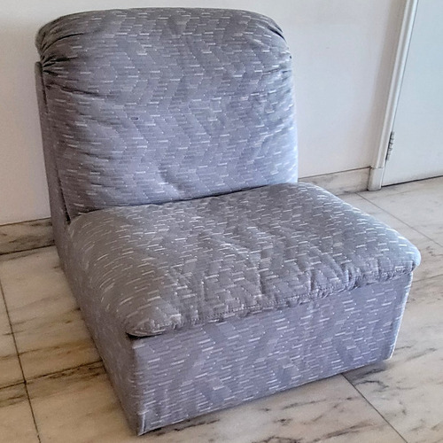 Sillon 1 Cuerpo Banqueta Con Respaldo 70x87x77 Almohadones Celeste / Violeta Tramado (Usado)
