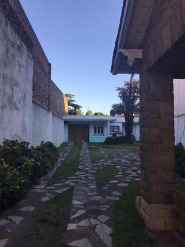 Imagen 5 de 17 de Antigua Casona Sobre Lote Propio De 600 M2 - Nuevo Wp De Contacto 1137868438!
