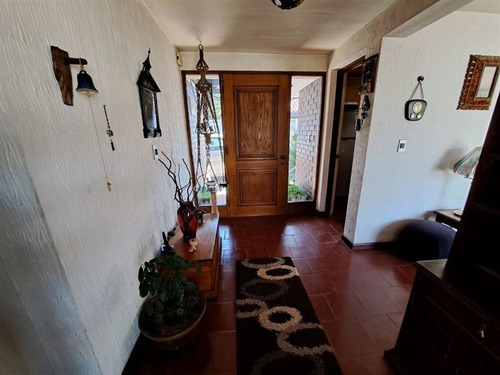 Imagen 3 de 30 de Casa En Venta De 3 Dorm. En Las Condes