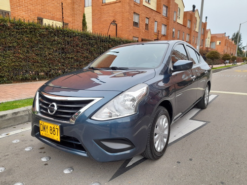 Nissan Versa 1.6 Sense