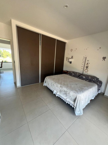 Casa En Venta A Estrenar En Area 60, La Victoria Polo Country Club. Ruta 2 A 45 Minutos De Caba! Oportunidad!