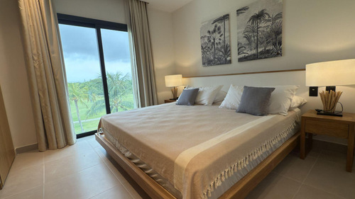 Stunning Ph 3 Bedroom, New Construction-cocotal Community