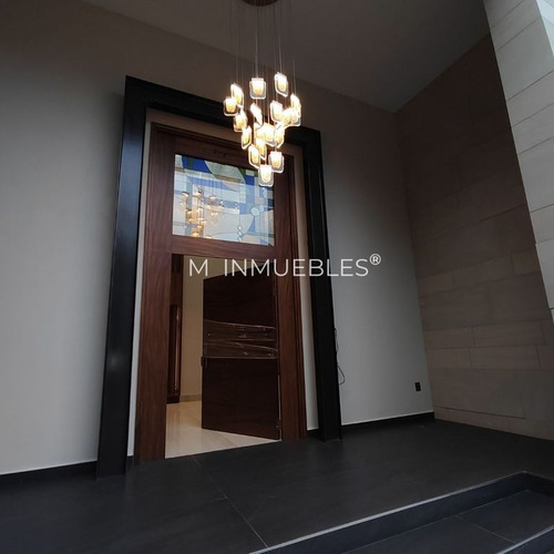 Residencia En Venta En Lomas De Las Américas Mrl