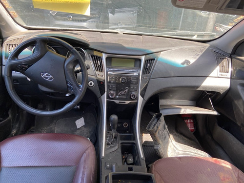 Imagem 3 de 5 de Sucata Hyundai Sonata 2010/2011 Gasolina 182cvs