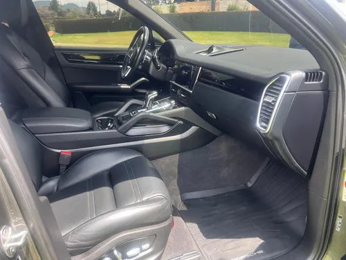 Porsche Cayenne 3.0