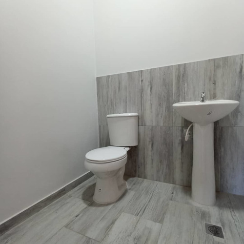 Imagen 10 de 11 de Galpón Industrial Todos Los Servicios/barcelona