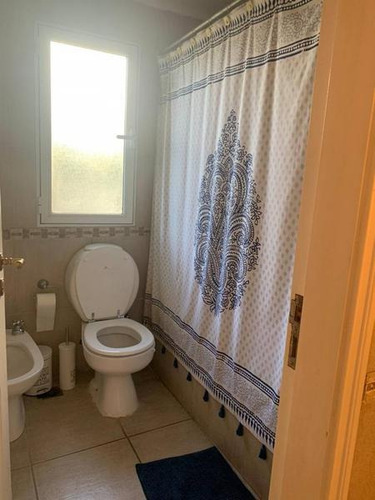 Venta Casa Pilar Del Este Los Jazmines, Muy Linda Casa En Lote Central Con Vista Al Parque, Una Planta