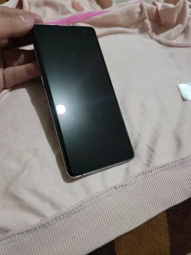 Galaxy S10 Plus Con Fisura No Afecta Nada, Libre (Usado)