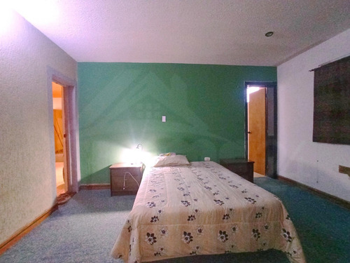 Imagen 13 de 21 de Estupenda Parcela De Terreno Con Casa Qta En Pozuelos
