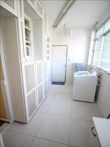Imagem 16 de 28 de Guarujá Pitangueiras - Frente Ao Mar - Reformado - Lazer !!! - Ap0990 - 34707691