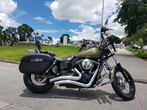 Street Bob 2016 Verde Con Accesorios