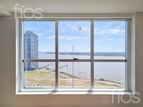 Venta Departamento De Tres Dormitorios Con Balcon, Cochera Doble Y Amenities En Puerto Norte