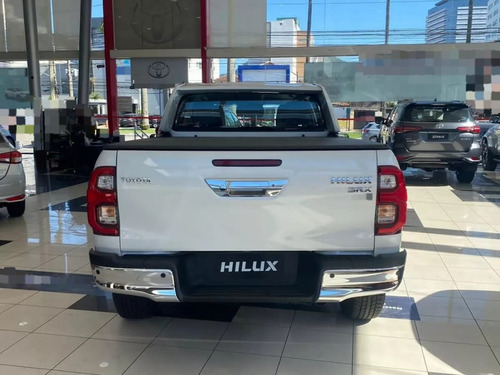 Toyota Hilux Pick-up 2.8 Cd Srx 204cv 4x4 At