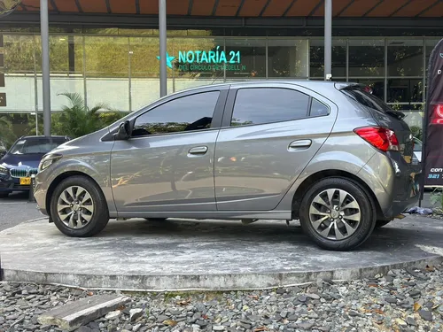 Chevrolet Joy 1.4 Hatchback Mt 2022