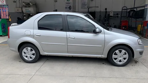Renault Logan 1.6 Dynamique Fii
