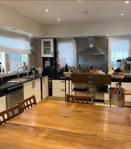 Casa En Venta 5 Ambientes En El Lauquen