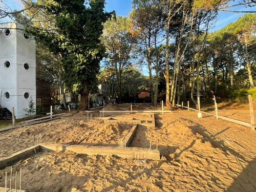 Imagen 4 de 4 de Costa Del Este . Venta Desde El Pozo 6 Unidades Sobre 2 Lotes
