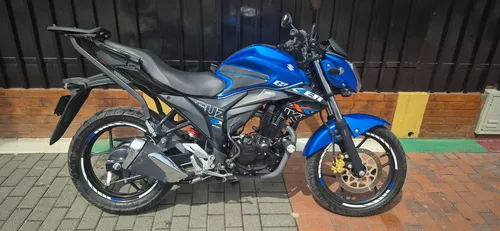 Motocicleta Gixxer 150 Modelo 2021 Con 30 Mil Kilómetros