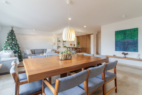 Bajo De Precio! Venta De Espectacular Ph Con Muebles En Residencial Vista Alta!