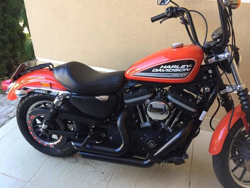 Imagem 1 de 10 de Harley Davidson 883
